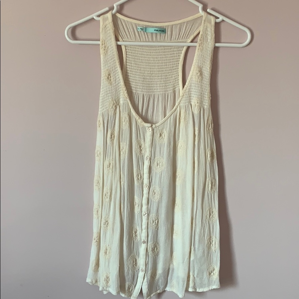 Maurice’s almond tank top